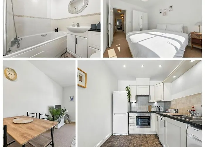 Two Bedroom Flat By Brookland Serviced Short Lets With Free Wifi * Leeds (West Yorkshire)